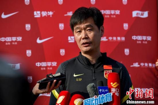 “这不但是我们对观众的陪伴，也是观众对我们的陪伴。